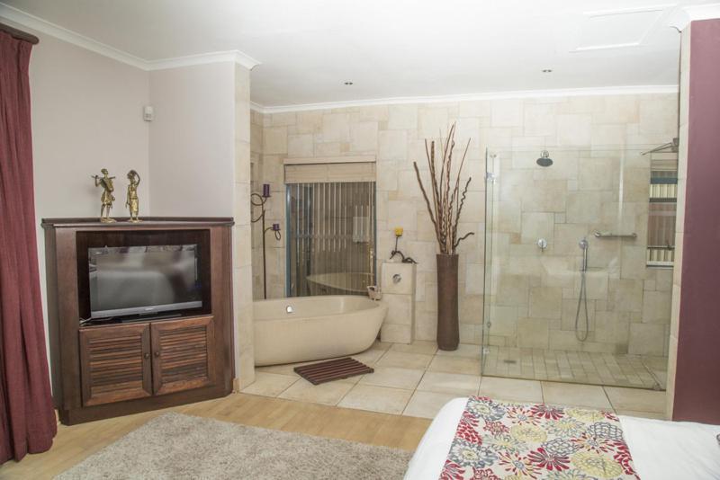 Misty Blue Bed And Breakfast Durban Room photo