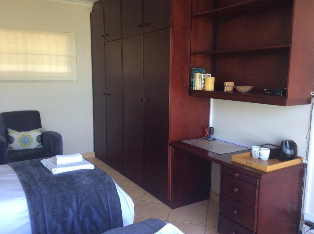 Misty Blue Bed And Breakfast Durban Room photo